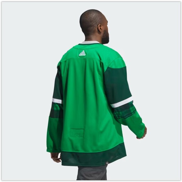 NWT Adidas NHL WINNIPEG JETS St Patricks Day Green Authentic Jersey 54, XL - Picture 7 of 7